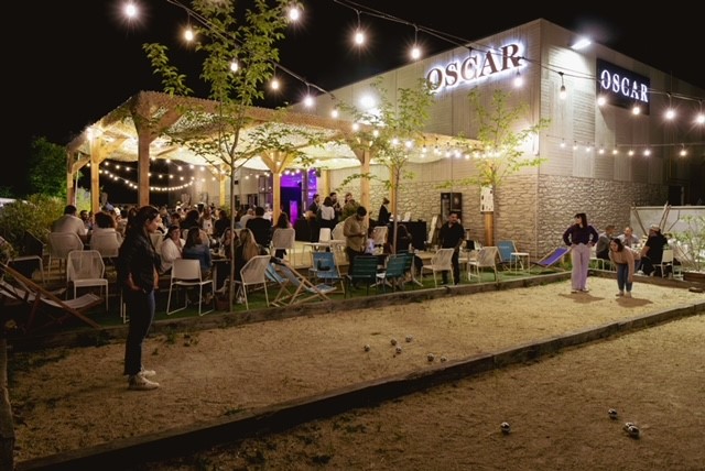 Bonne année ! Organisez vos événements professionnels 2026 chez Oscar – Puces du Canal à Villeurbanne